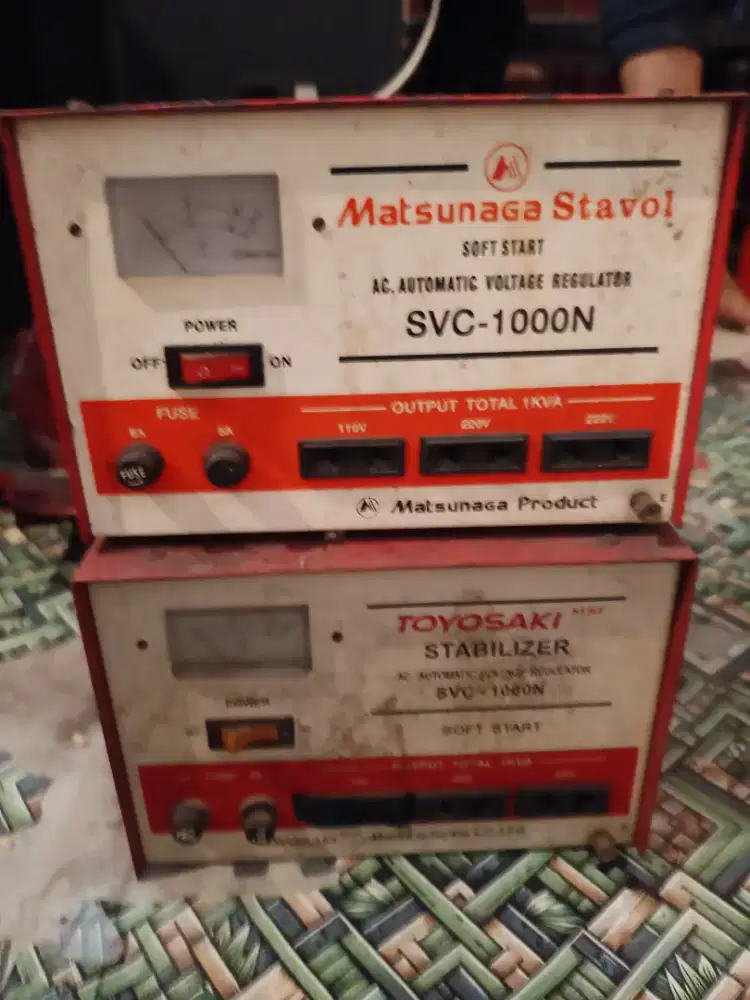 JUAL MURAH BORONG 2 UNIT TRAFO STABILIZER 1000 WATT