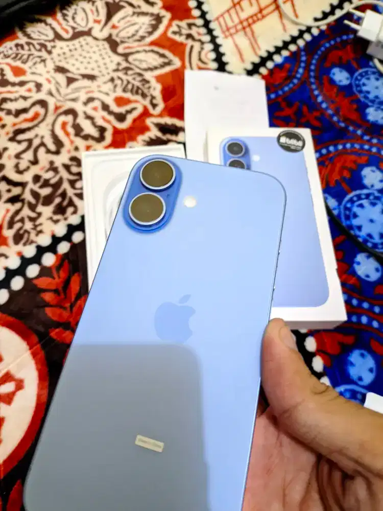 iPhone 17 256GB Resmi Blibi Like New