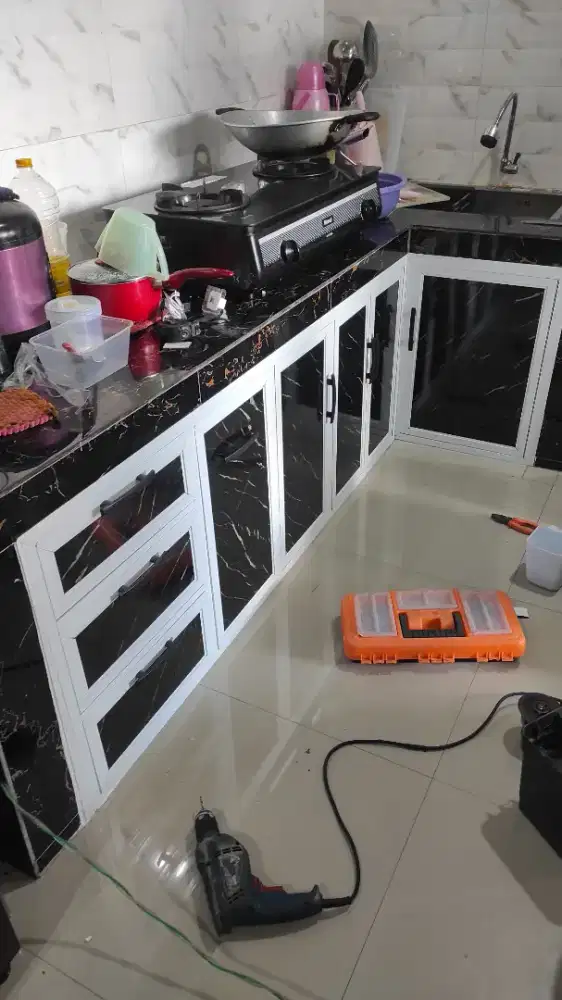 Kitchen set alluminium acp dan kaca