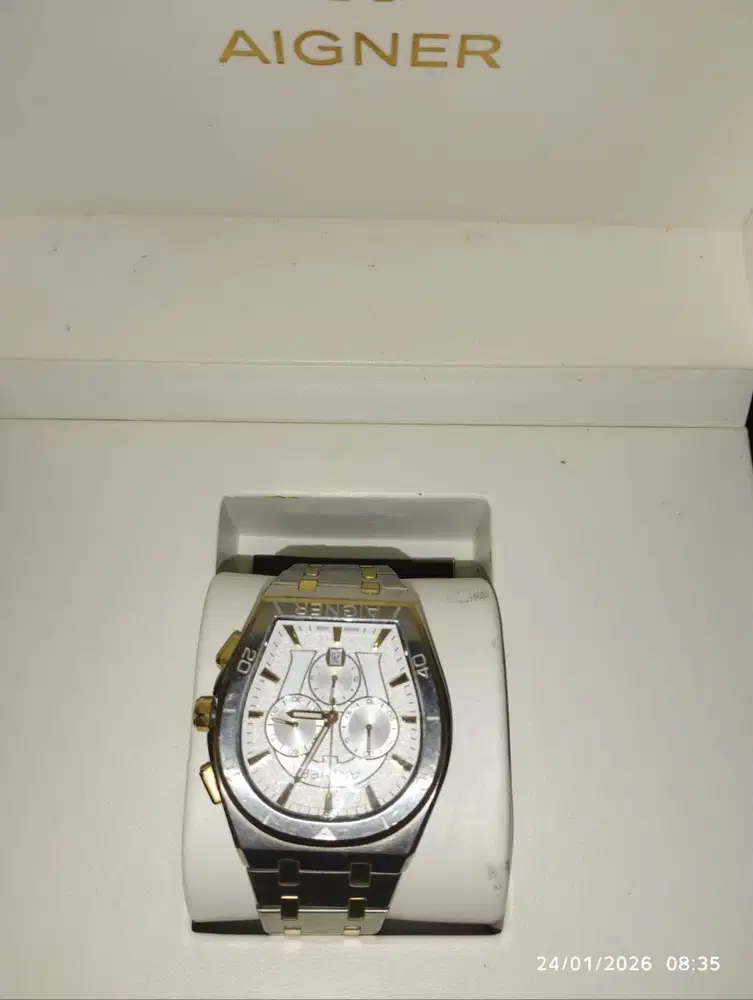 Jam tangan aigner baru 1 kali pakai