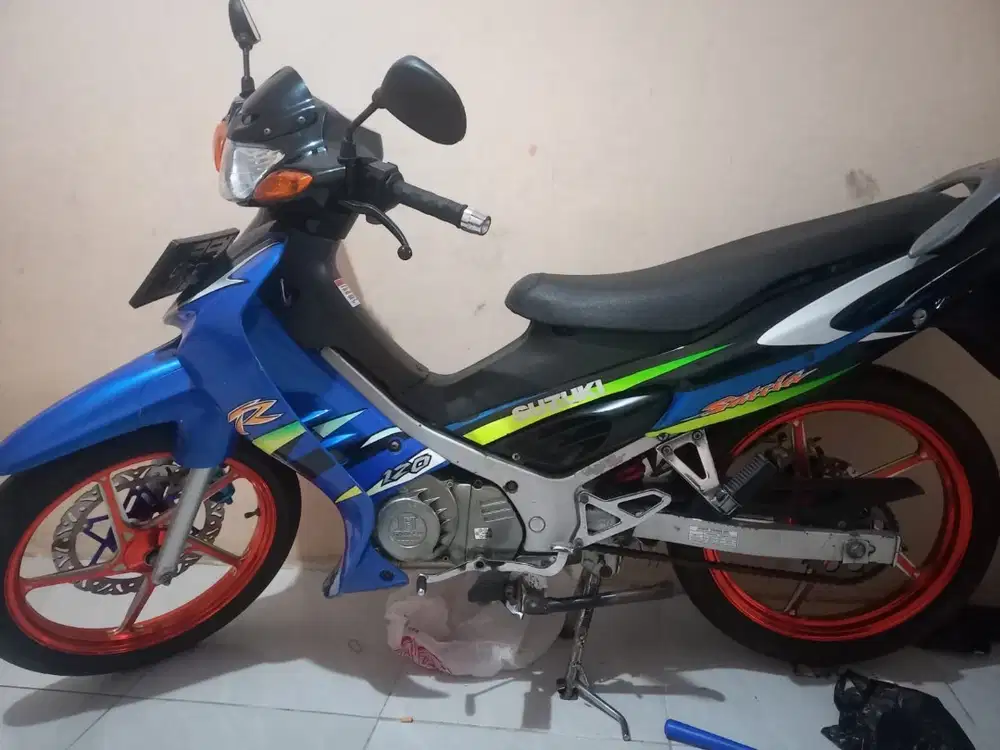 Satria hiu 2 tak