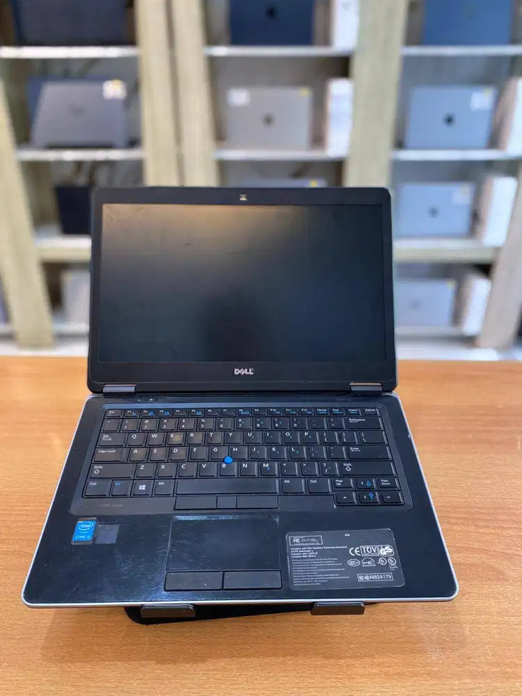 DELL LATITUDE E7440 INTEL CORE I5 GEN 4 RAM 8GB SSD128GB