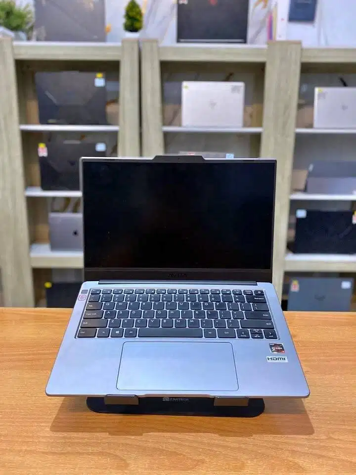 AVITA LIBER V NS14A8 AMD RYZRN 7 3700U 8GB SSD1TB BACKLITE-FINGERPRINT