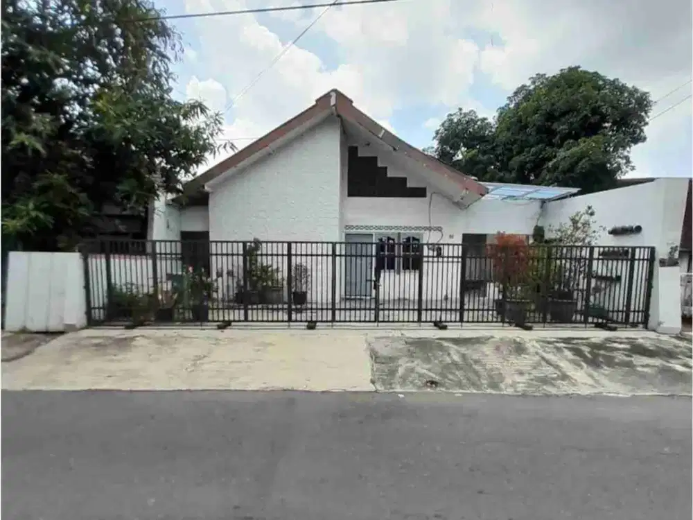 disewakan rumah siap pakai di sriwedari