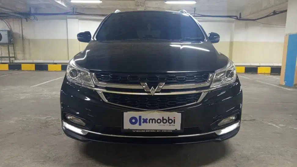 KM Rendah TDP 8JT Wuling Cortez 1.5 CT L Bensin-AT 2021 Hitam