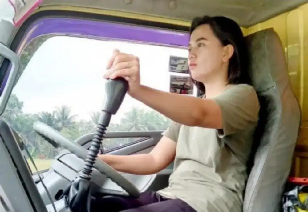 DIBUTUHKAN SOPIR KANFAS BERPENGALAMAN