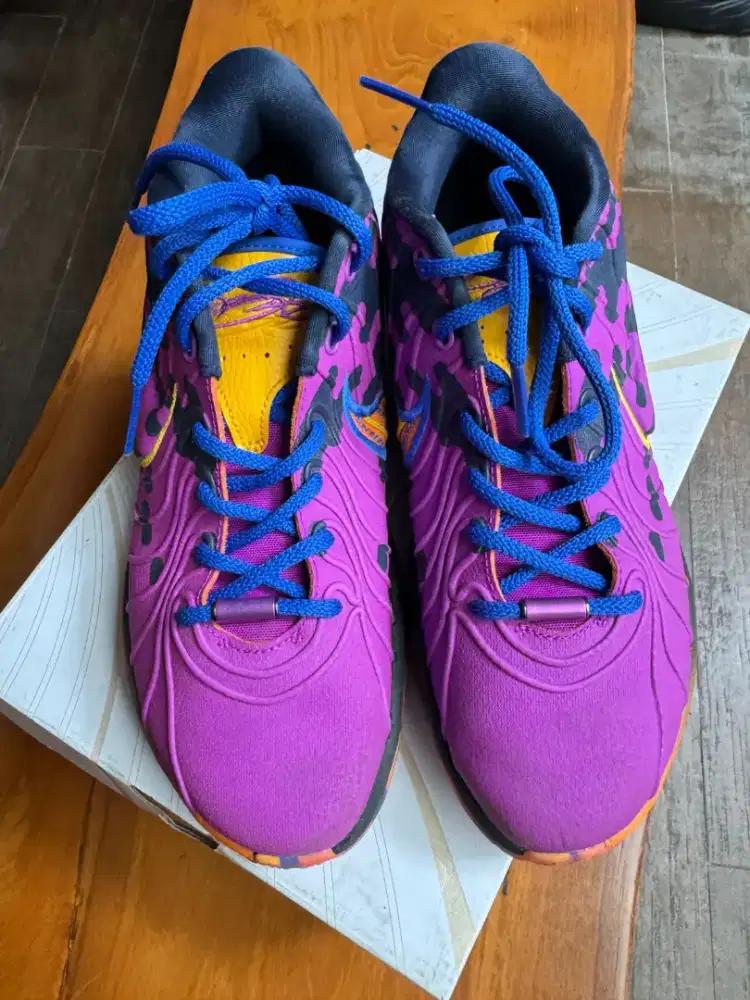 Nike Lebron xxi GS Size 7 Bekas