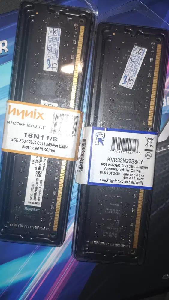 RAM DDR 3 8 GB x 2 Kingston & RAM DDR 4 NOX 8 GB x 2 (nego sampe jadi)
