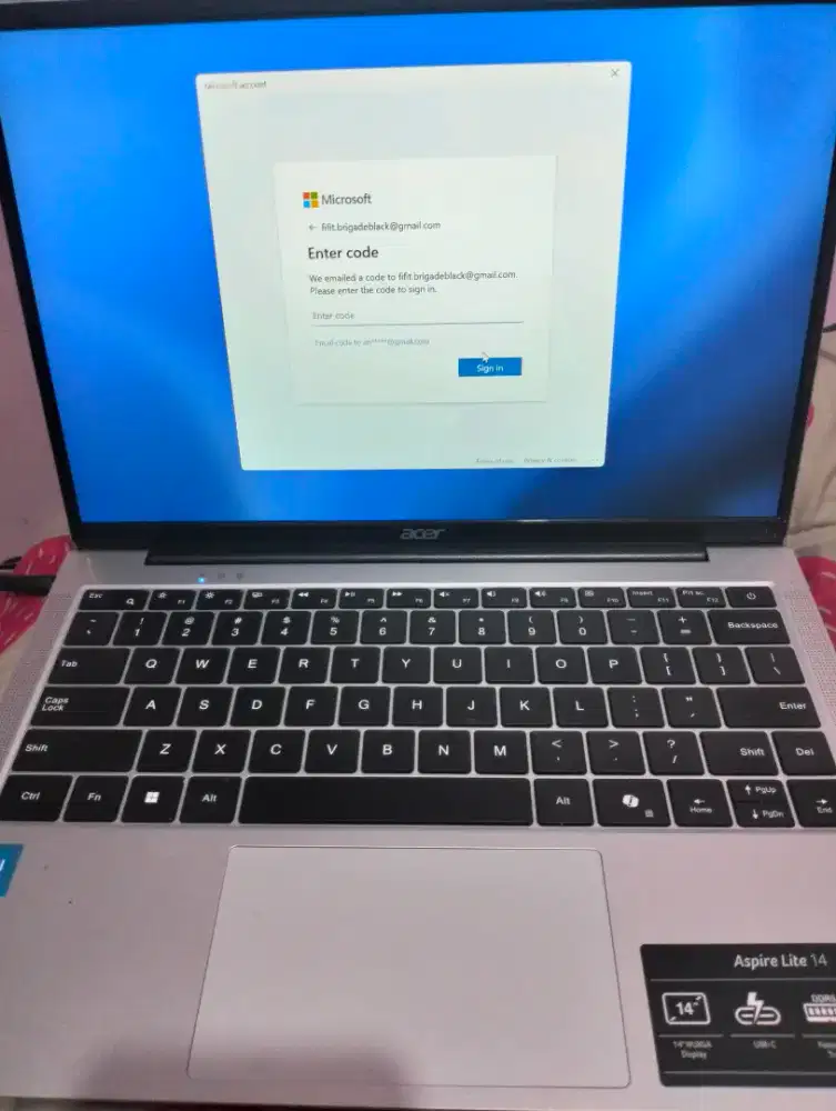 jual laptop merk acer