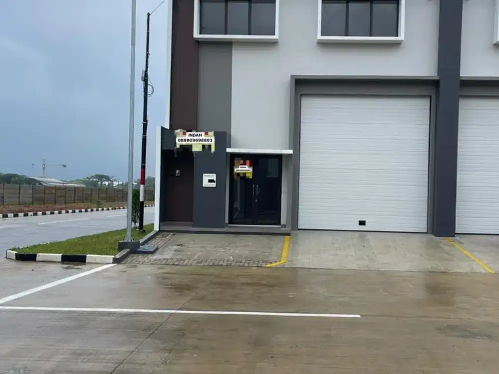 DISEWAKAN – GUDANG BARU POSISI HOOK (CORNER)