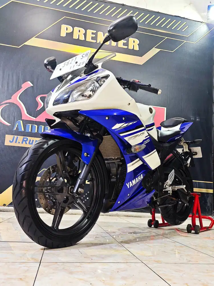 Yamaha R15 V2 TH 2014 odo 3rb super cakep no minus