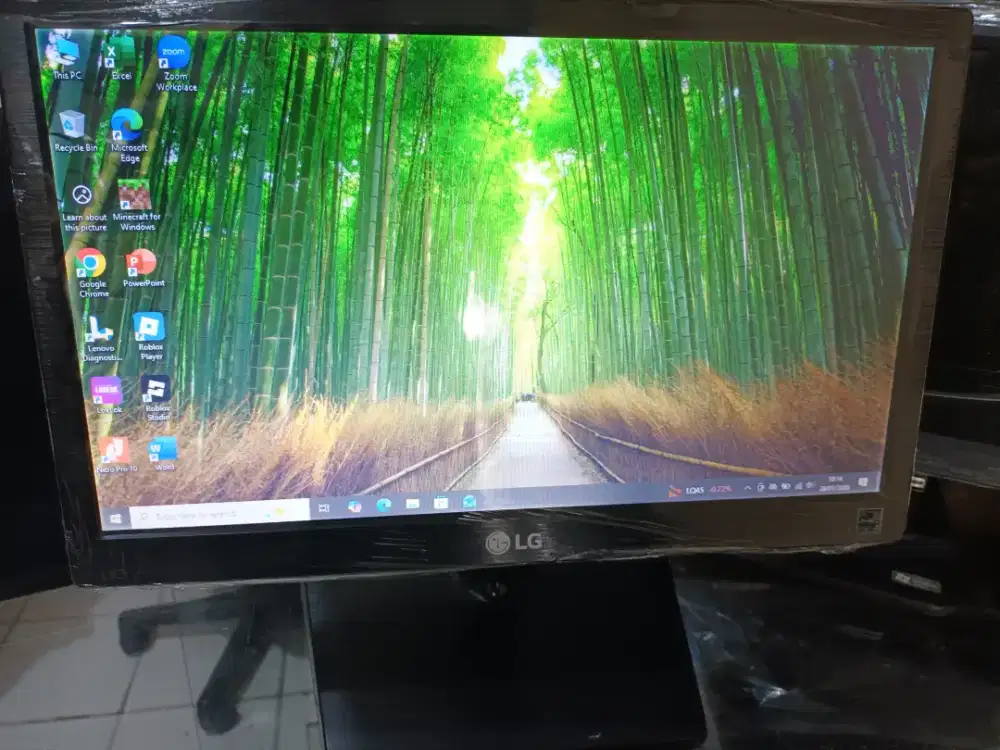 Monitor LG LED 16M37A