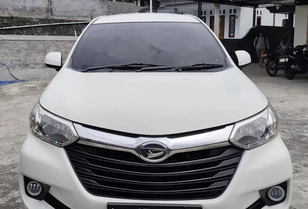 Jual mobil pegangan Xenia 2016 type R