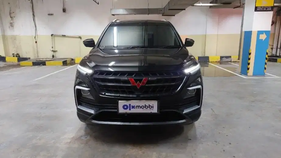 DP Rendah 8JT Wuling Almaz 1.5 S Enjoy 5-Seater Bensin-AT 2021 Hitam