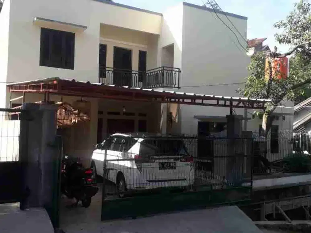 Dijual Rumah semi villa jatihandap padasuka nyaman dan asri