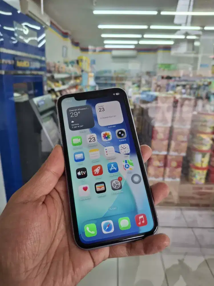 IPHONE 11 64GB RESMI IBOX FULLSET