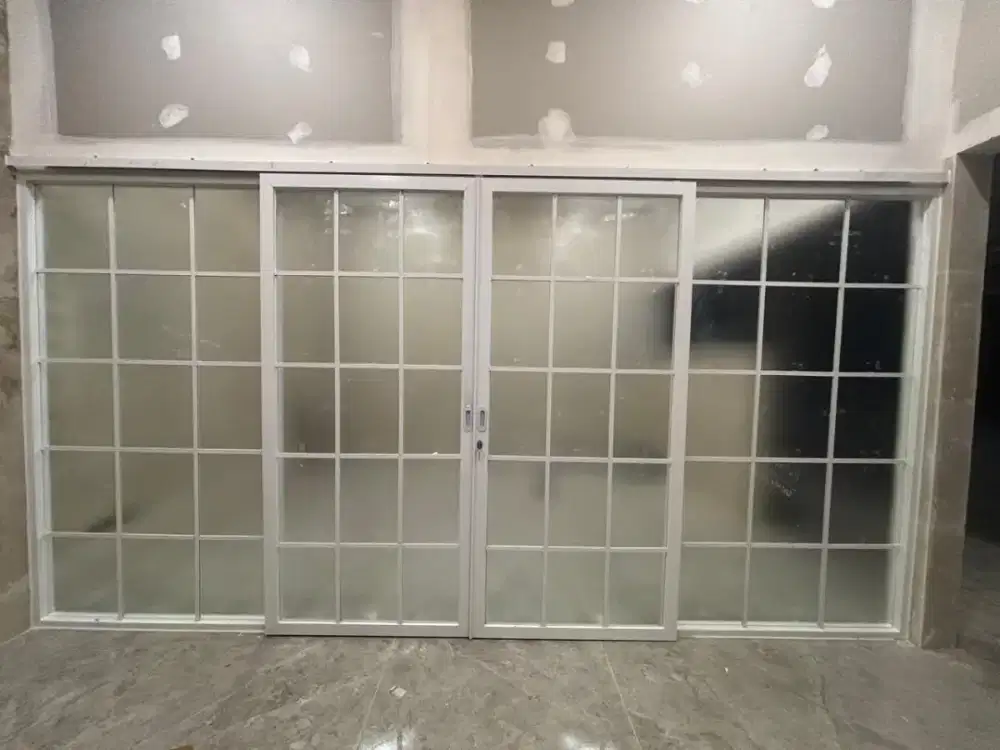 Pintu sliding dan Kaca Mati