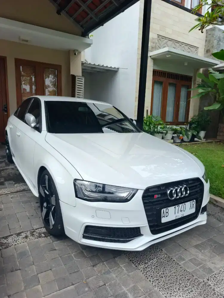 Audi A4 1.8T 2015 white