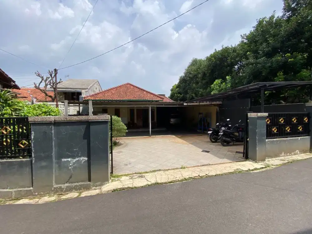 Dijual Murah Rumah Halaman Luas di Munjuljaya Purwakarta Kota