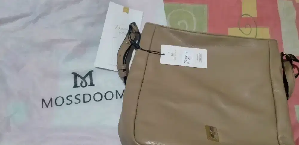 Preloved Tas Mossdom Twyne Bag