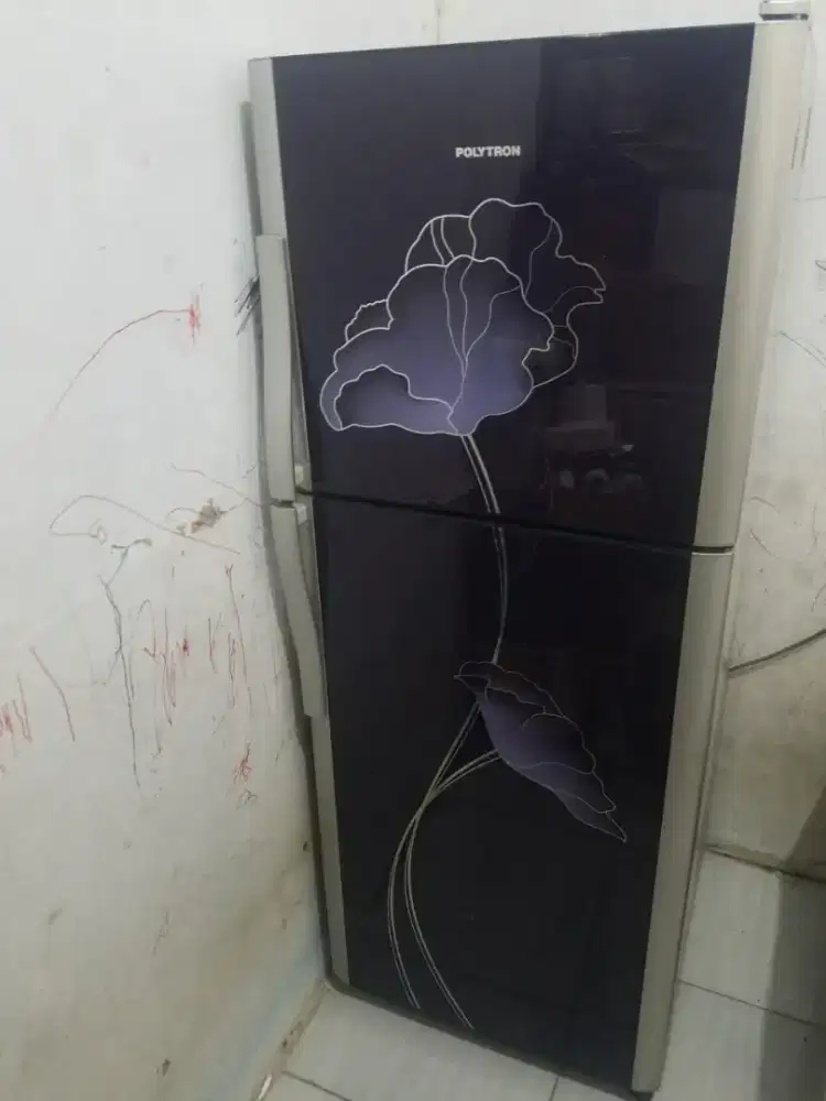 Kulkas Polytron original