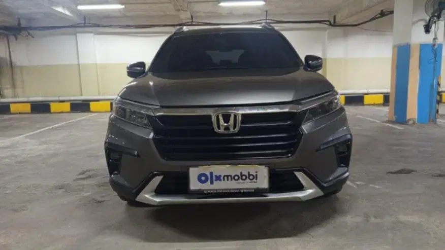 DP MURAH Honda BR-V 1.5 Prestige Bensin-AT 2022  CDFXB