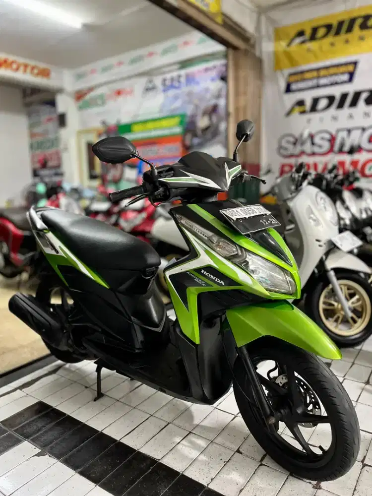 HONDA VARIO 110 2011 SAS JL BARATA JAYA 19 NO 5