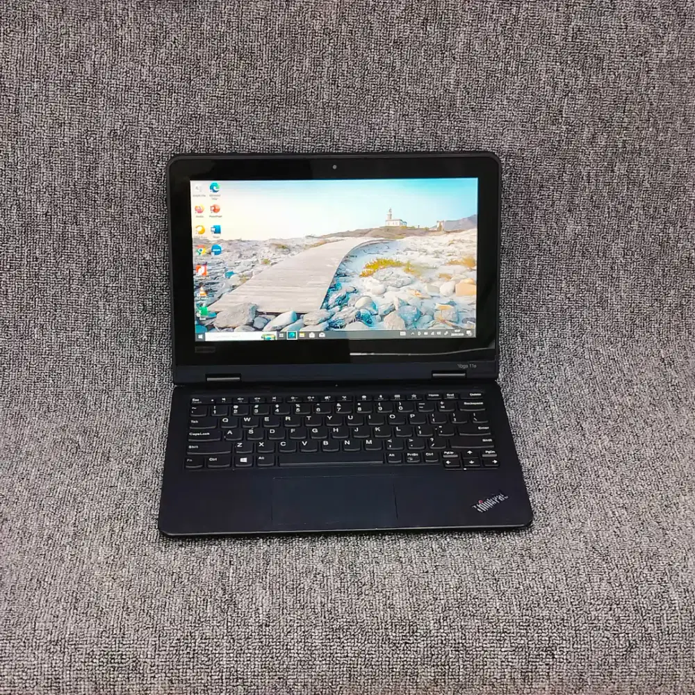 ThinkPad Yoga 11e Core m3 Gen 7 • RAM 4GB • SSD 128GB • Flip Sentuh