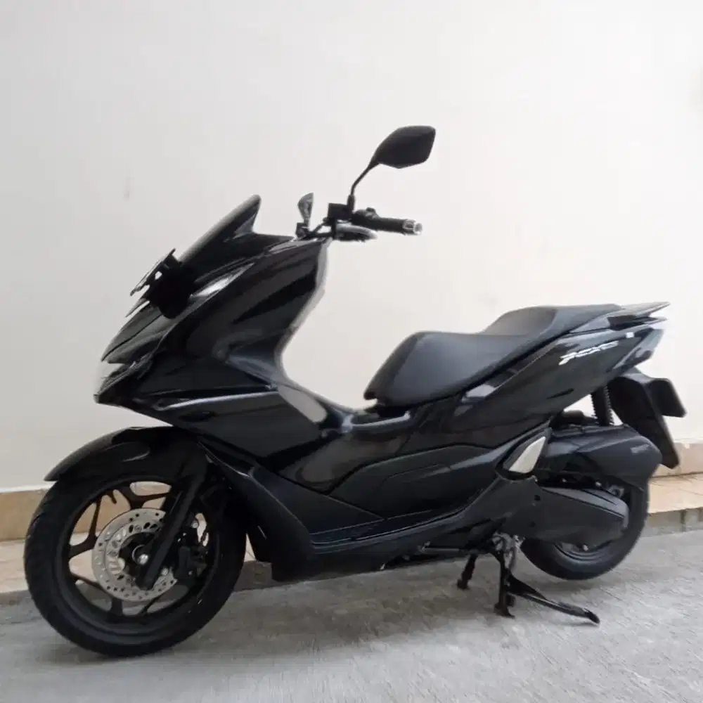 HONDA PCX 160 CBS TAHUN 2023 CADH / KREDIT MURAH DP MULAI 500 RB