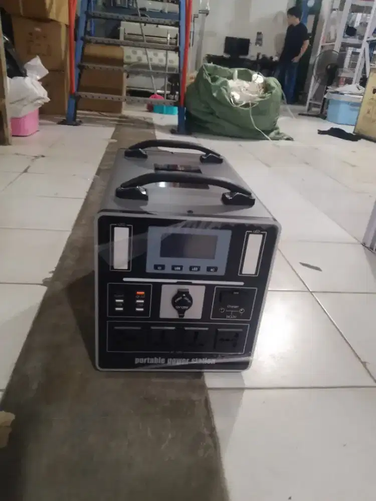 Portable power stasion