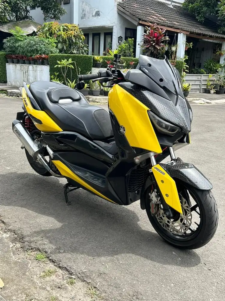 Xmax 2017 full modif