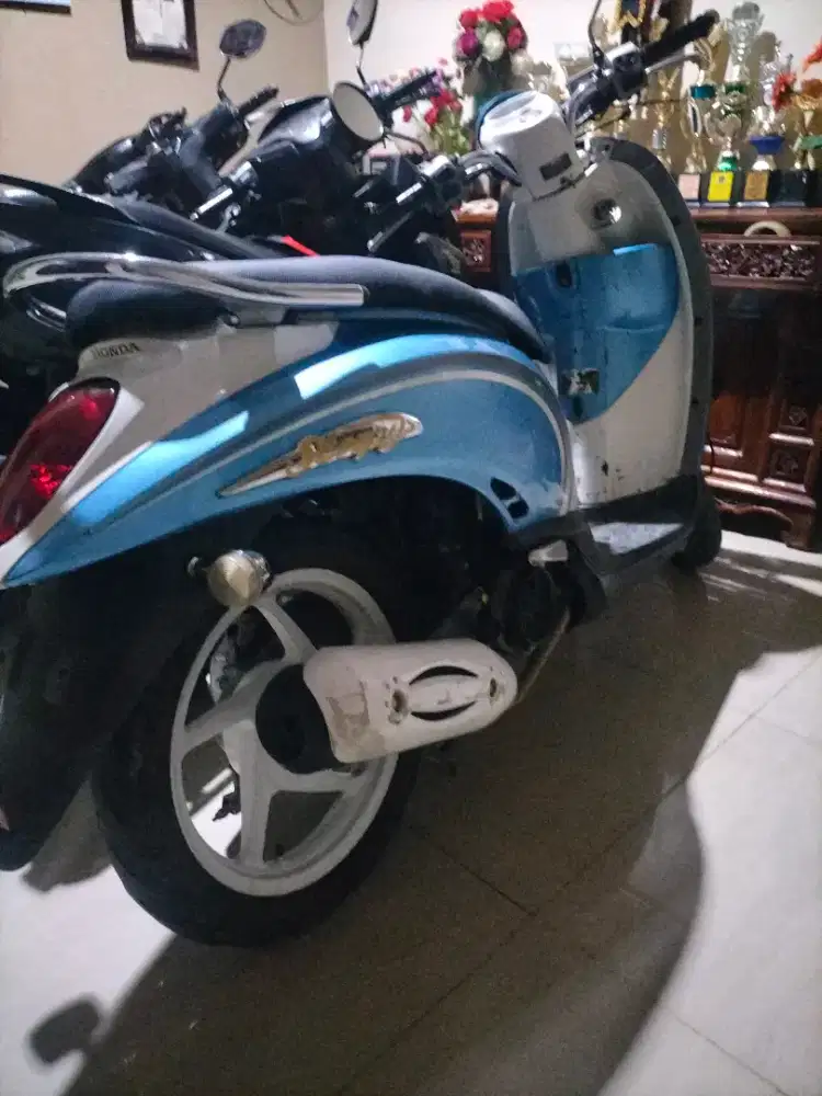 Dijual Scoopy 2013