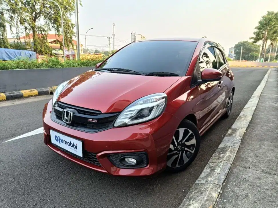 DP MURAH Honda Brio 1.2 RS Bensin-AT 2017 Merah CBOUB