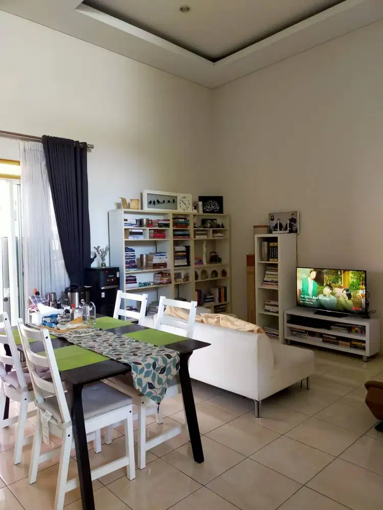 Dijual Rumah di Tatar Wangsakerta 2 Kota Baru Parahyangan