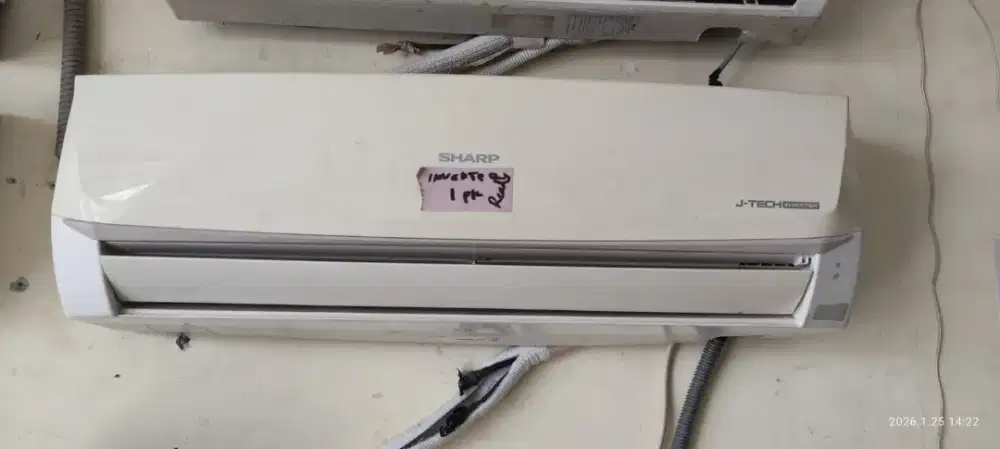 AC BEKAS 1 PK MERK SHARP INVERTER