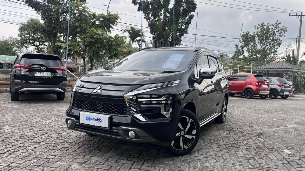 Mitsubishi Xpander 1.5 Ultimate Bensin AT 2022 - KZX