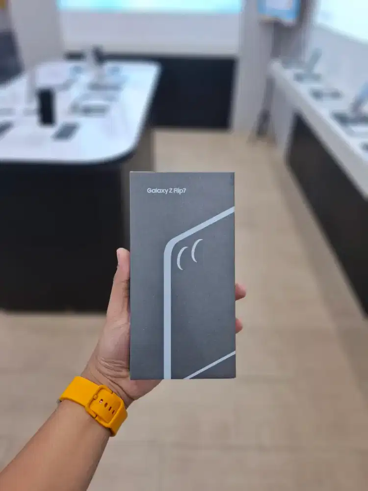 Samsung Galaxy Z Flip 7
