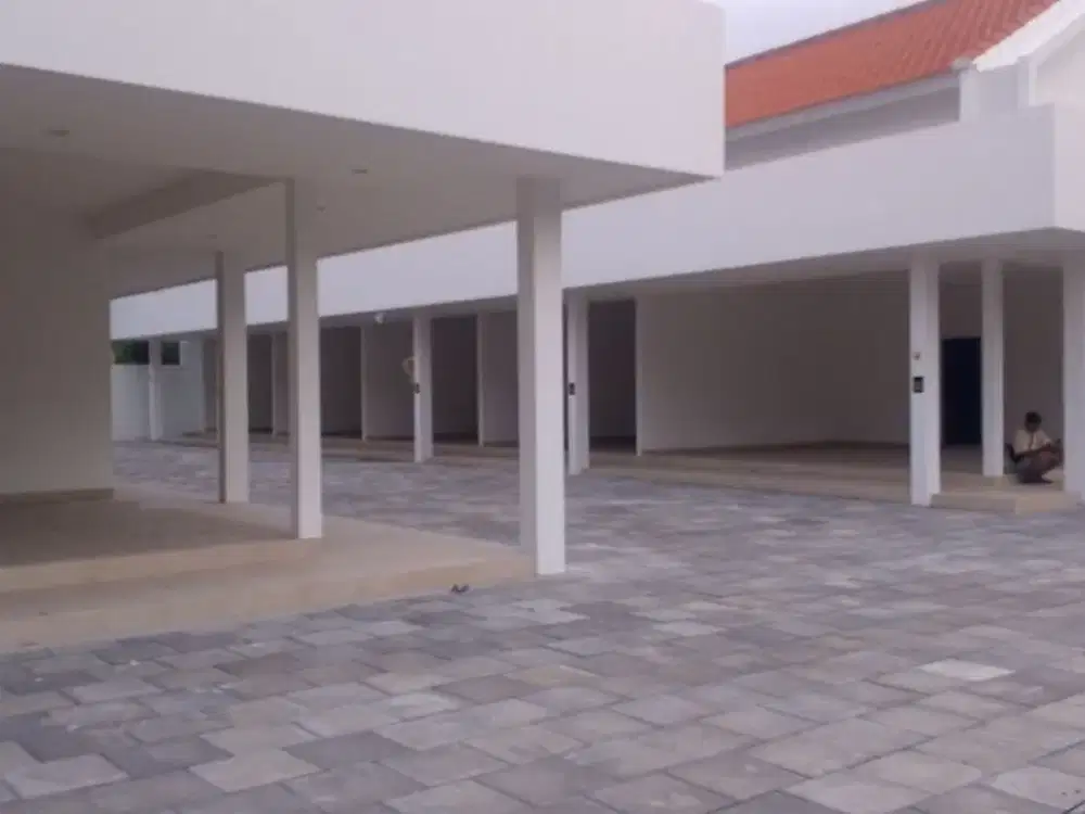 Toko Baru Jadi di Pinggir Jalan Utama Disewakan, di Umalas Area