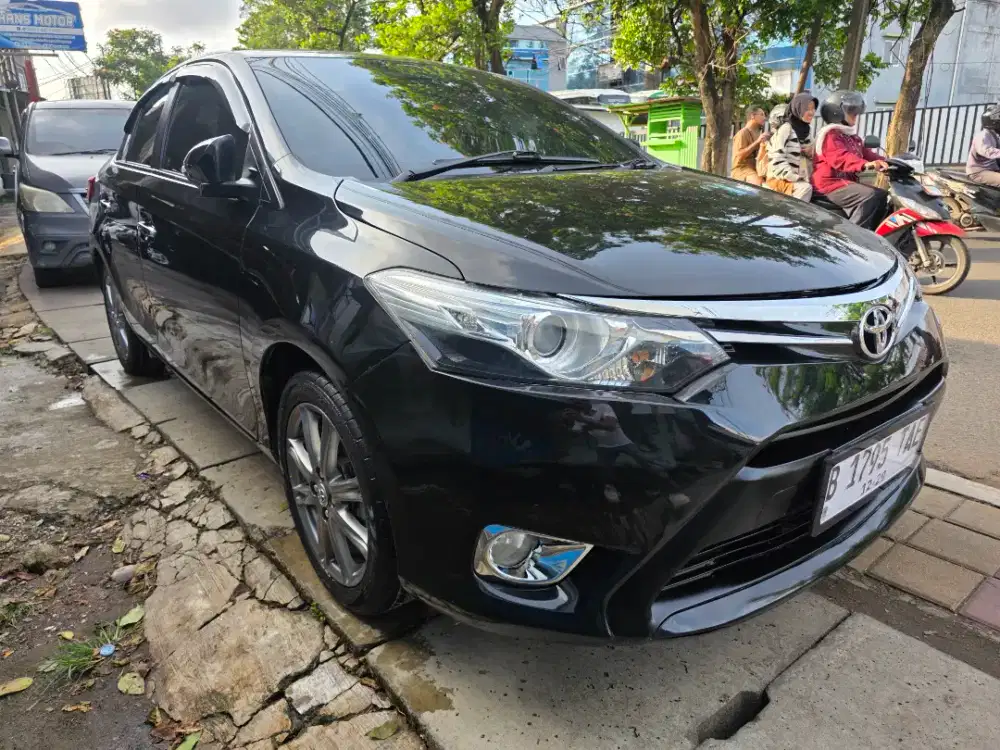 VIOS G MANUAL 2014
