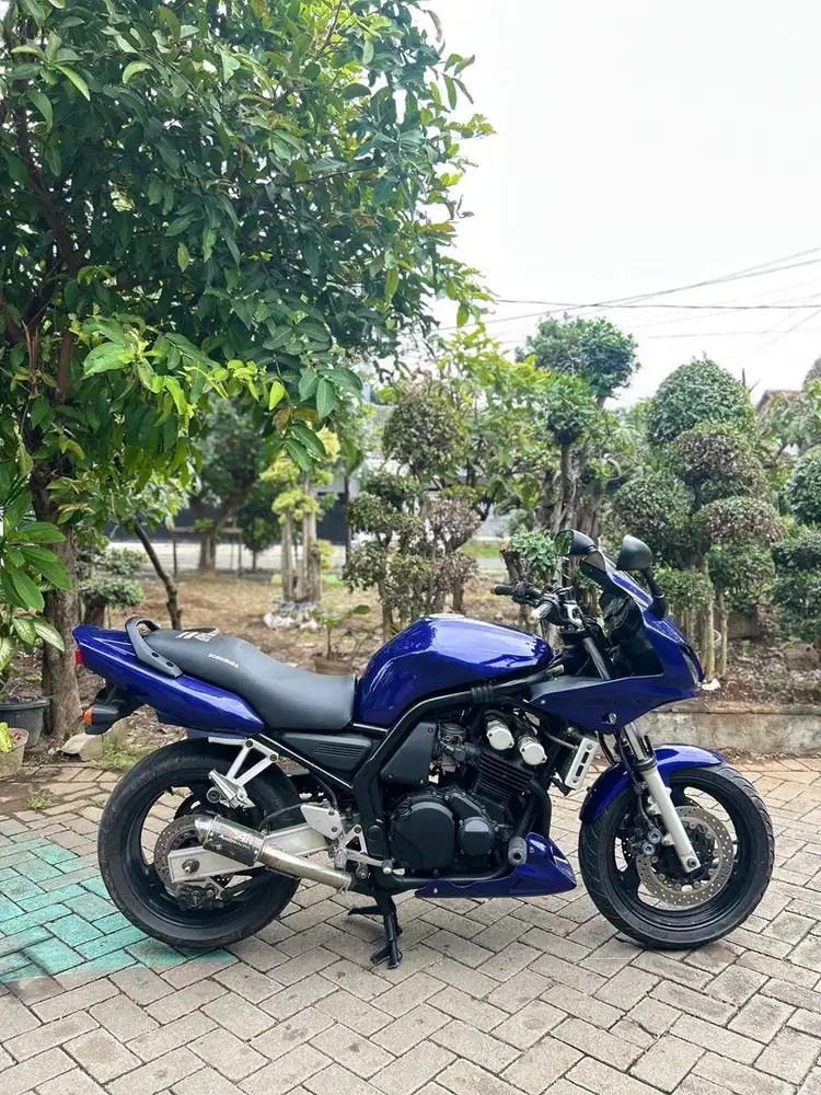 Moge Yamaha Fazer 600cc 4 Silinder Ban Tebal Semua Siap Pakai TERMURAH