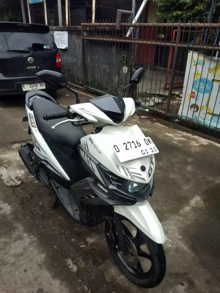 Xeon GT 125 thn 2015 mulus orri pajak panjang