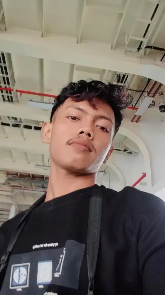 Cari pekerjaan  apa saja yg penting halal