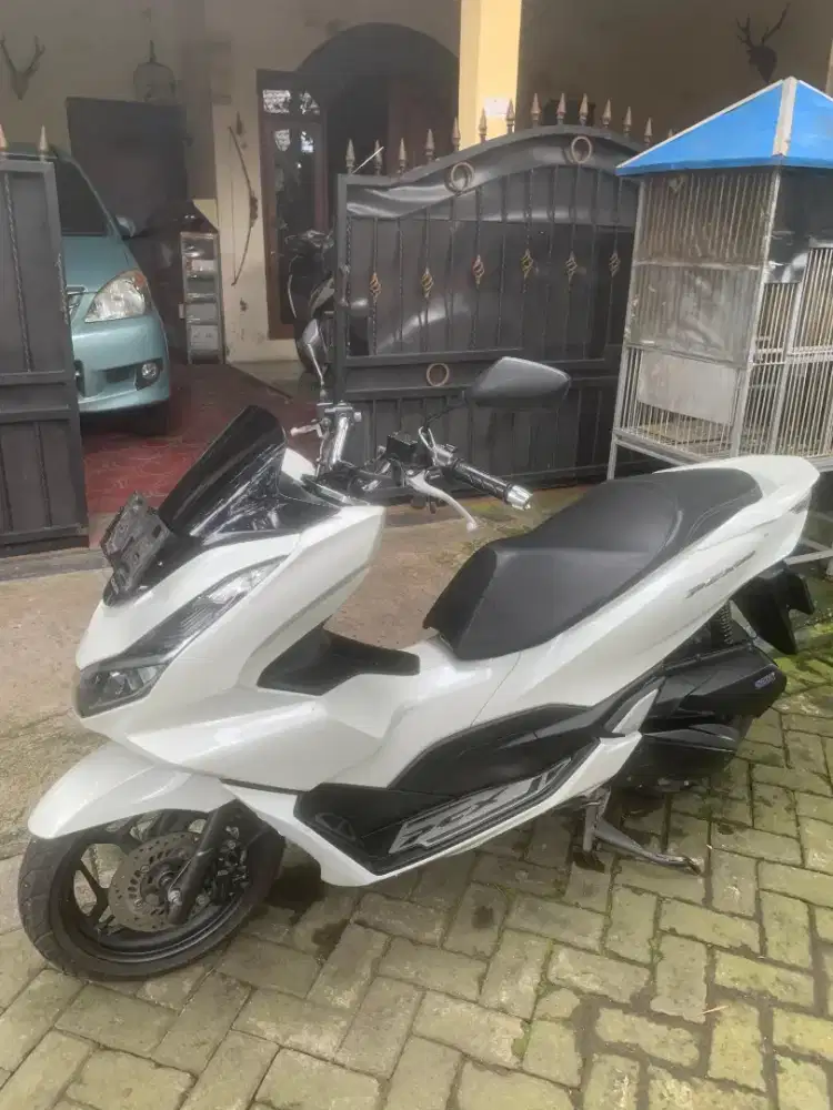 honda pcx tahun 2024