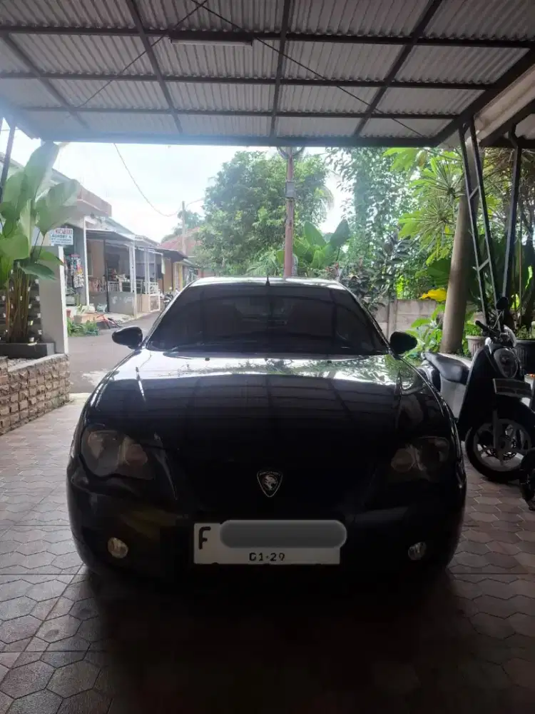 Proton Gen2 2010 Bensin