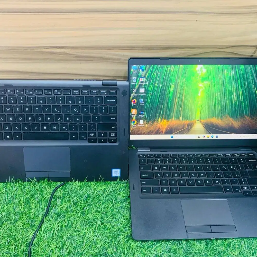 Dijual Laptop DELL Latitude 5300 2 in 1 Intel Core i7 Gen 8 DL-DC