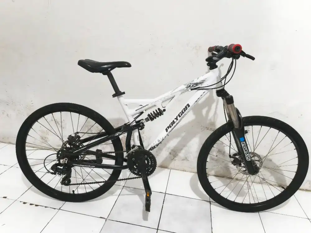 polygon brodway 3 aloy 26in