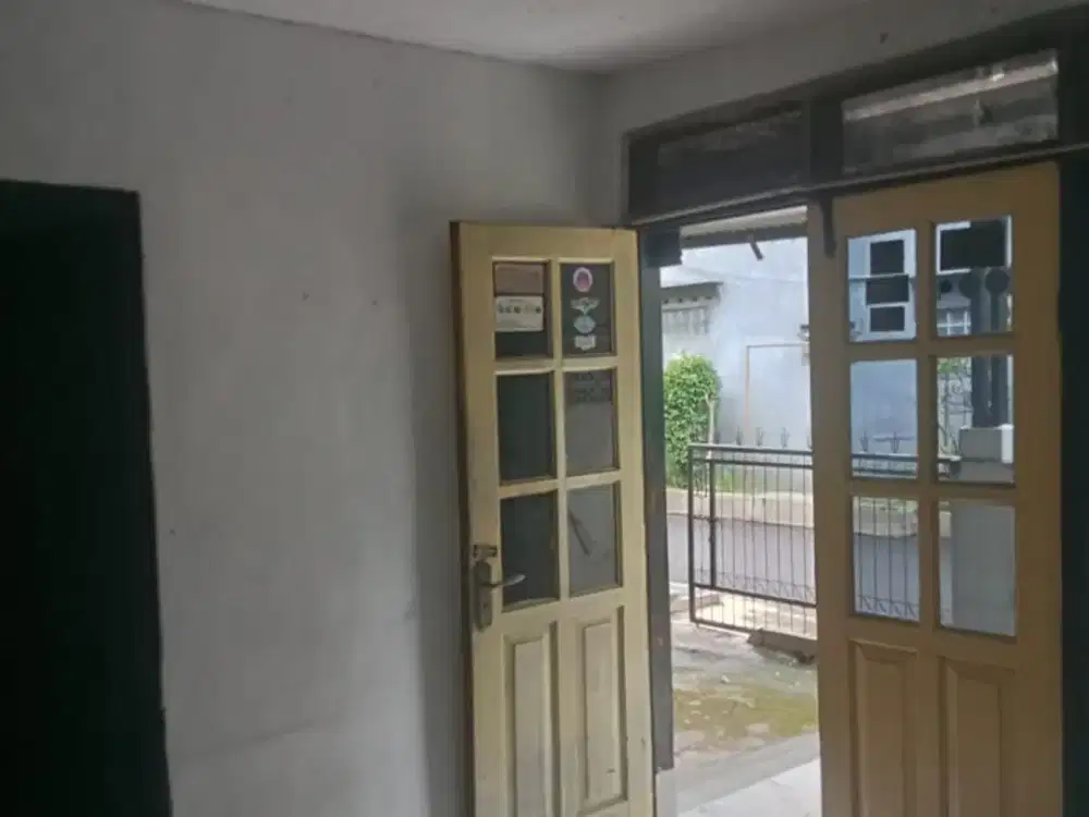 RUMAH MINIMALIS MURAH DENGAN LOKASI STRATEGIS DI MARGAHAYU RAYA BANDUNG