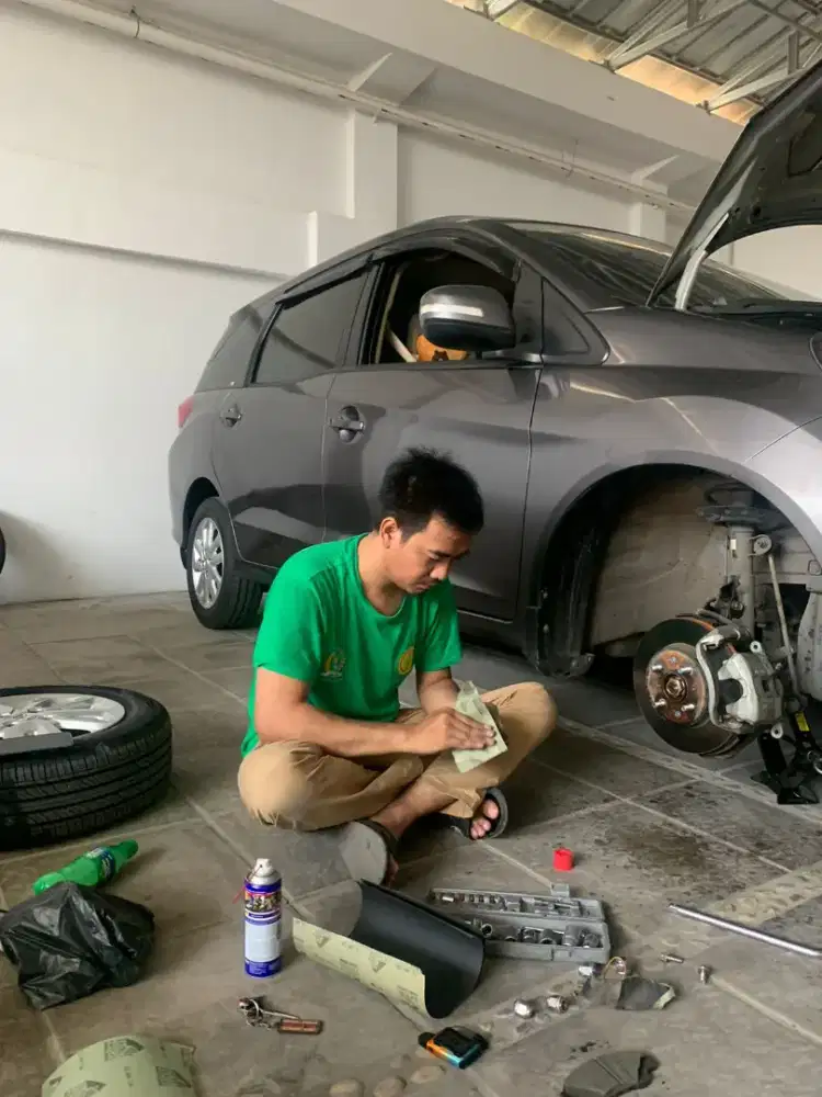 Kursus mengemudi mobil