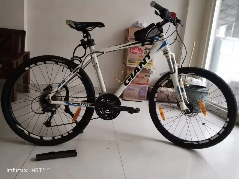 Jual bekas sepeda merek Giant