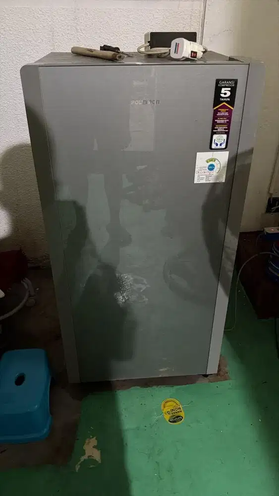 Dijual kulkas kondisi masih bagus